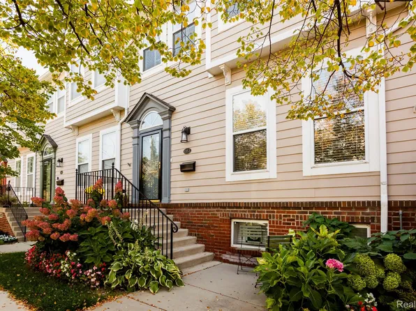 1353 Bagley St, Detroit, MI 48226