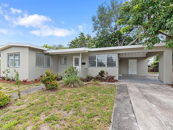 3rd image of 918 NW 14th Court
