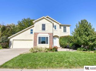 14872 Ogden St, Omaha, NE 68116