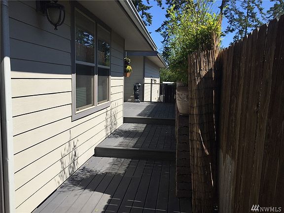 4th image of 1515 W 10th St