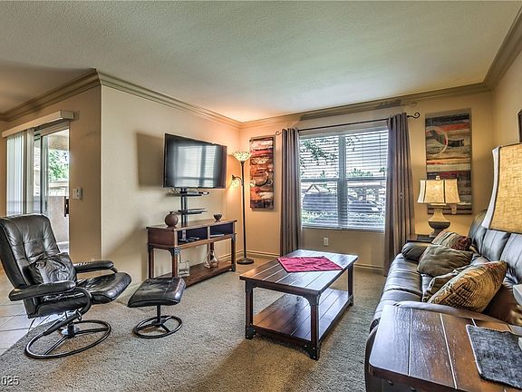 3rd image of 1150 N Buffalo Dr APT 1022