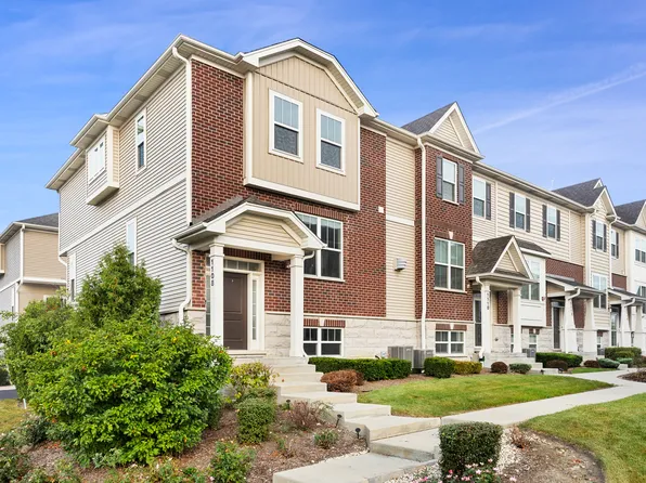 1108 Evergreen Ave, Des Plaines, IL 60016