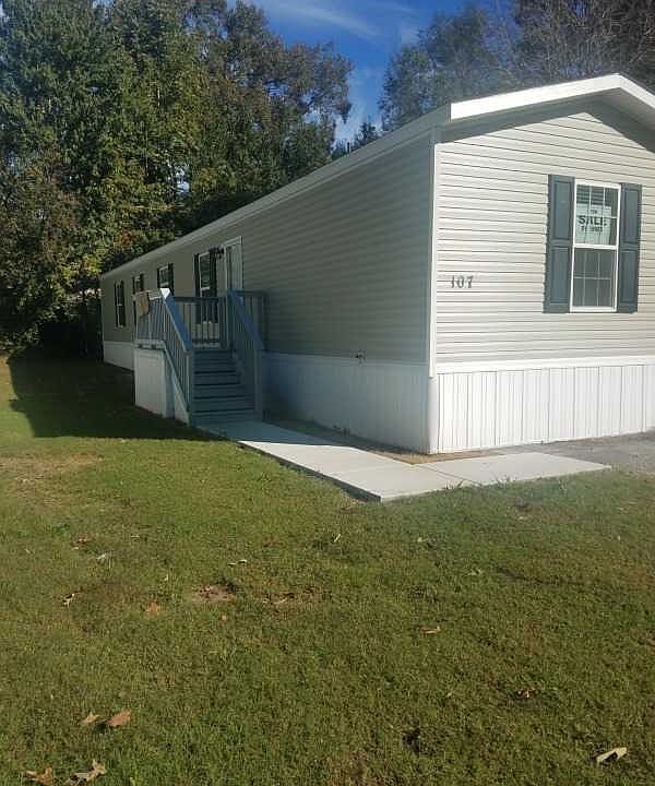 2nd image of 1246 S Jackson St Lot 43
