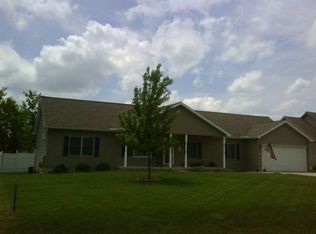 2242 Christopher St, Adrian, MI 49221