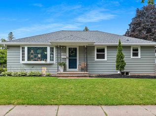 2207 S Greenview St, Appleton, WI 54915