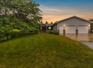 3945 S M 52, Owosso, MI 48867