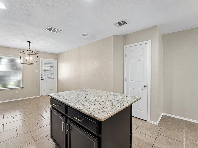 9209 Bowfield Dr — Photo 14