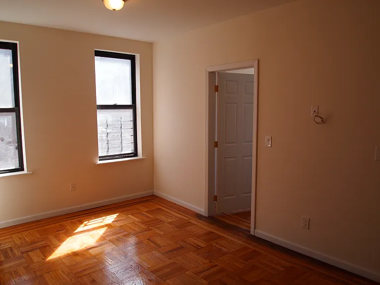 358 Wadsworth Ave #44 — Photo 3