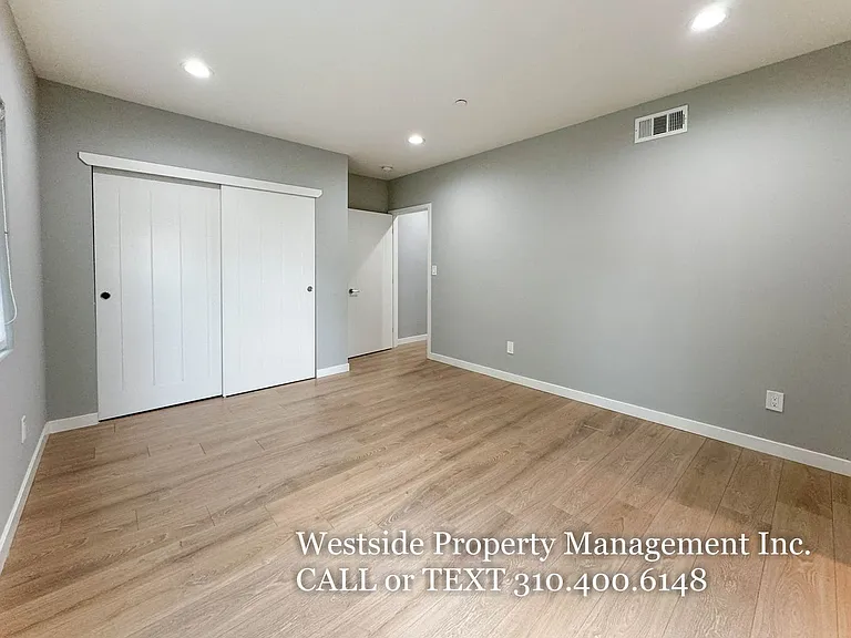 1823 N Van Ness Ave — Photo 27