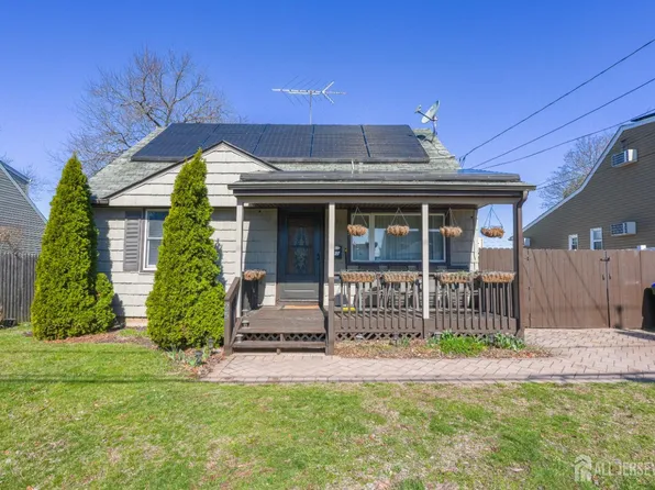25 Ovington Ave, Edison, NJ 08817