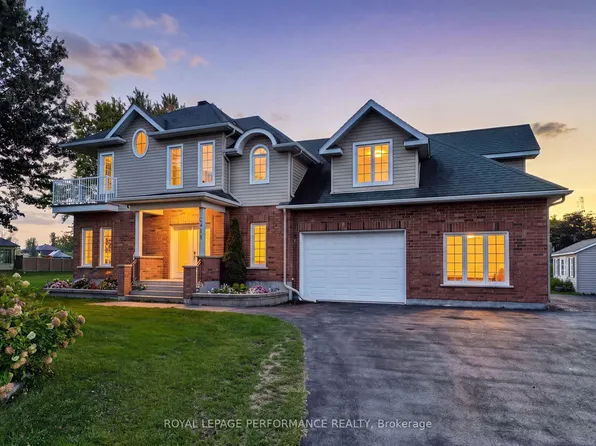 6218 Shannon Ln, South Glengarry, ON K0C 1E0