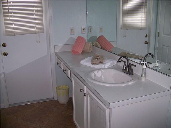3rd image of 2150 Marathon Ct