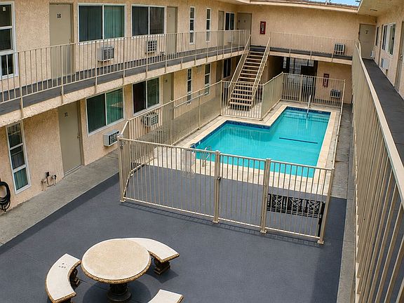 3rd image of 19945 Roscoe Blvd #213