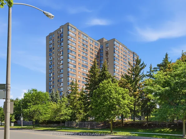 55 Bamburgh Cir #Penthouse 13, Toronto, ON M1W 3V4