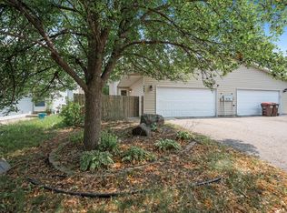 543 Kendall Dr, Hastings, MN 55033