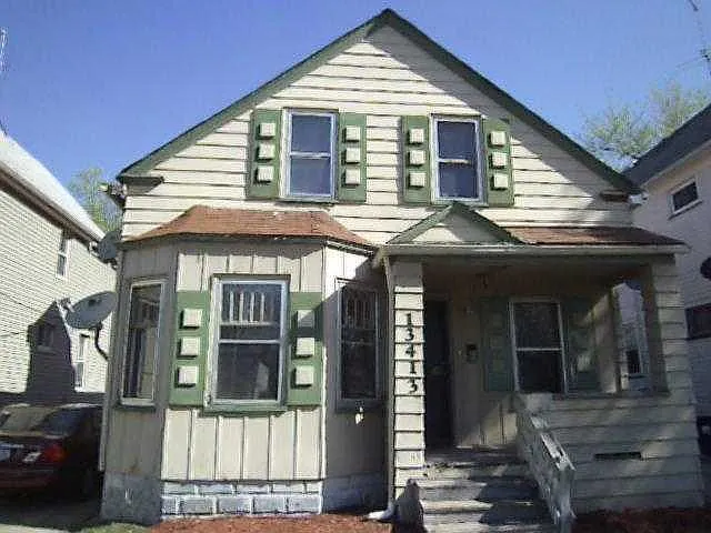 13413 Harvard Ave photo 1