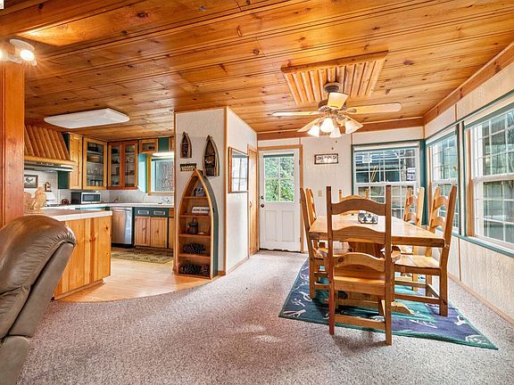 3rd image of 25822 Long Barn Sugar Pine Rd
