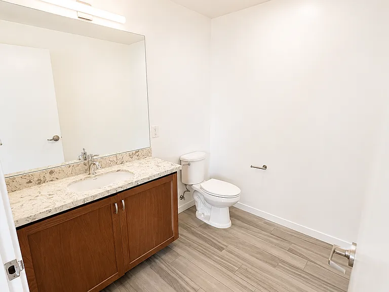 107 G St #209 — Photo 6