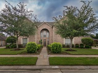 3414 Dry Creek Dr, Pasadena, TX 77505
