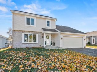 8268 N 97th St, Milwaukee, WI 53224