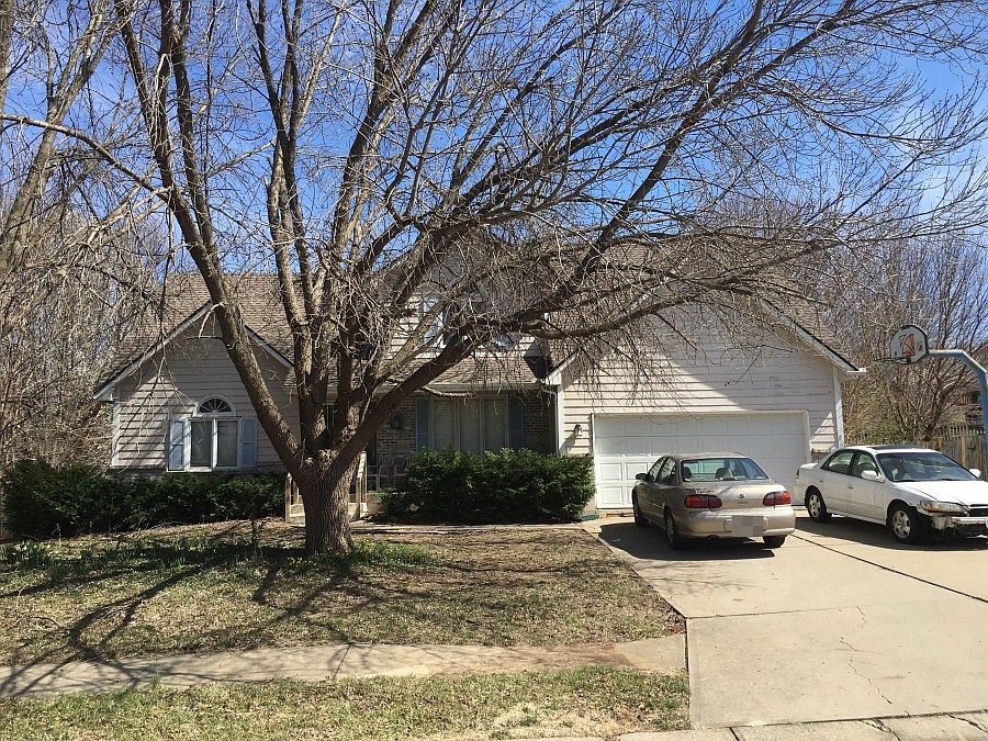 1st image of 412 NW 39th St