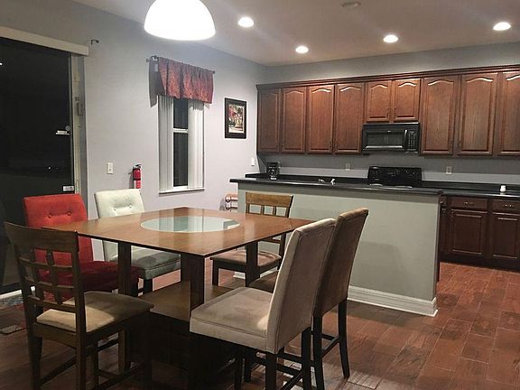 4th image of 16743 Sunrise Vista Dr