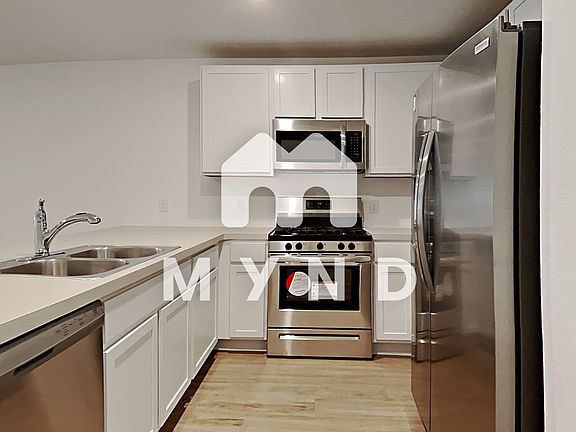 4th image of 4306 Palmetto Ln