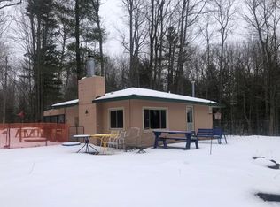 1727 S Whitney Rd, Beaverton, MI 48612