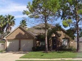 3503 Endicott Ln, Pearland, TX 77584