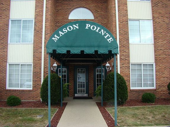 4th image of 100 Mason Pt Ste 104
