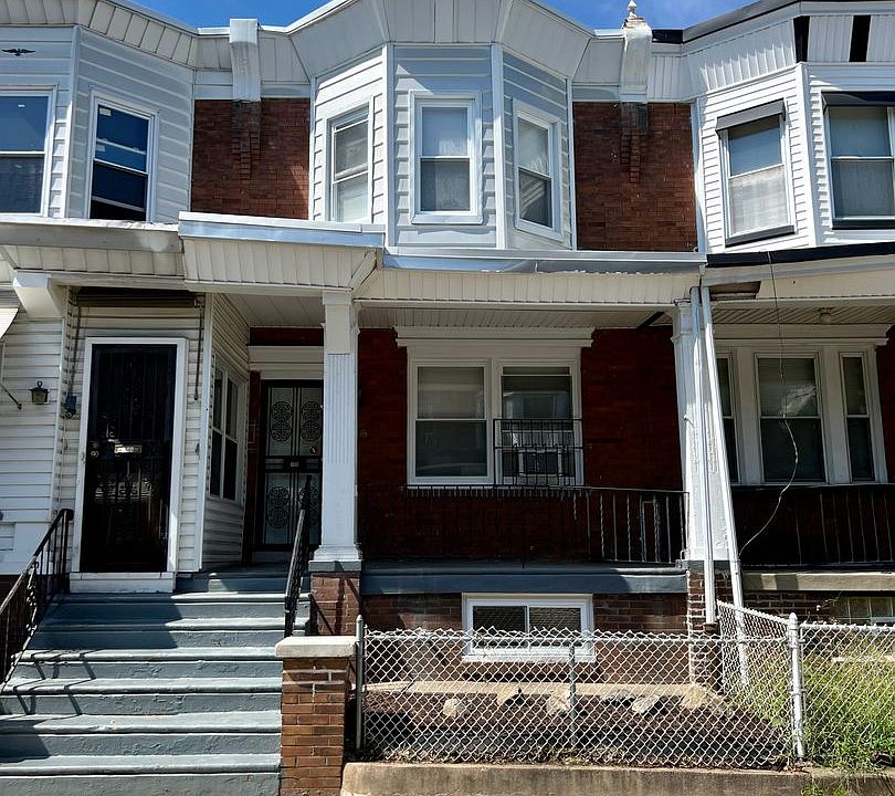 1st image of 108 N Sickels St