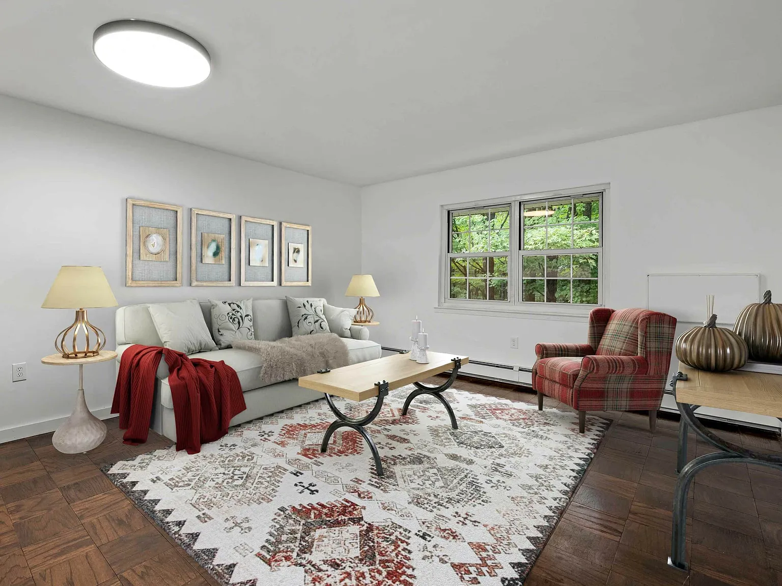 Colonial Hills Apartments — Photo 3