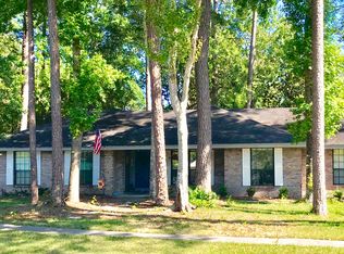 7434 Secret Woods Dr, Jacksonville, FL 32216