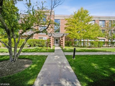 371 Kelburn Rd APT 324, Deerfield, IL, 60015