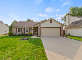 12979 Longleaf Ln, Fishers, IN 46038