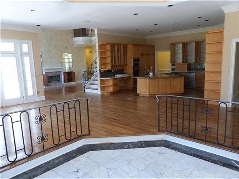 2nd image of 1842 Banneker Ct