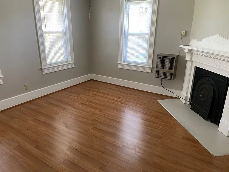 4686 Forest Rd — Photo 4