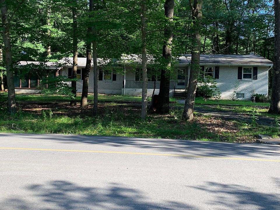 2nd image of 5187 Woodland Dr