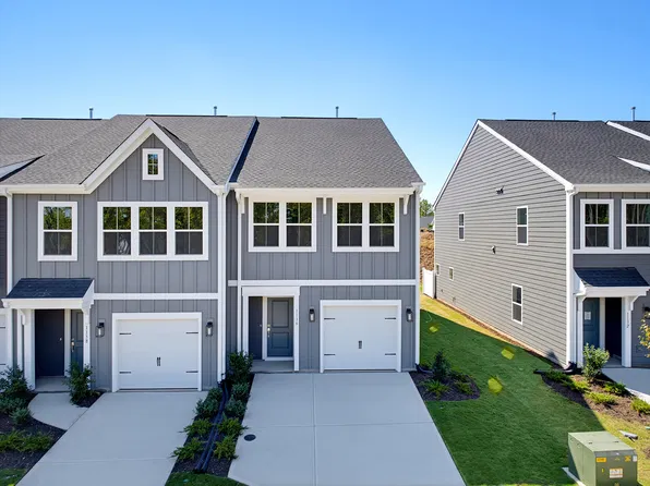 1136 Tea Rose Ct, Durham, NC 27703