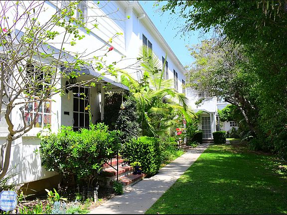 5th image of 837 6th St #C