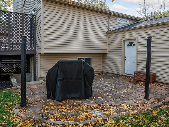 5th image of 8256 Big Horn Ct