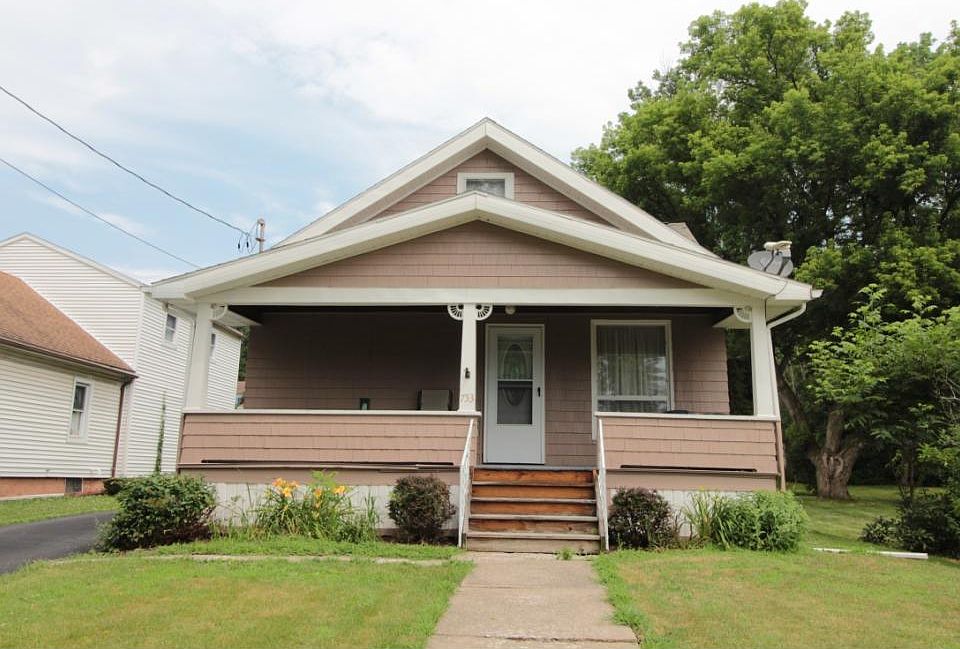 1st image of 753 Grant St