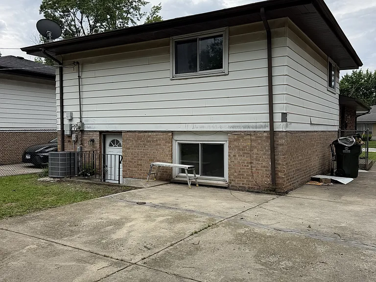 14429 Sanderson Ave — Photo 10