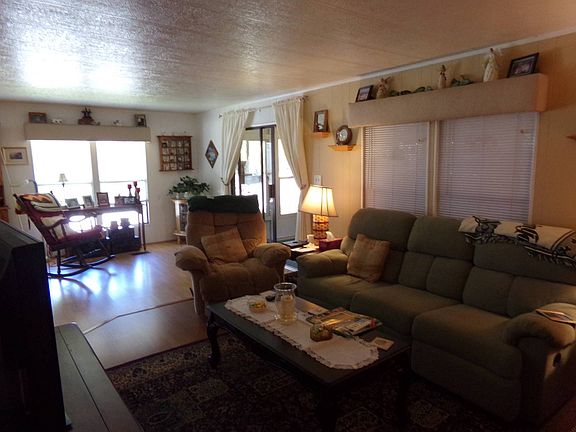 5th image of 3820 Midway Dr