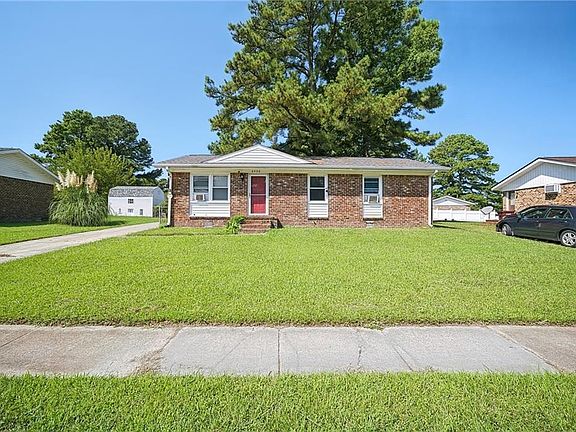 3rd image of 3228 Bangor Dr