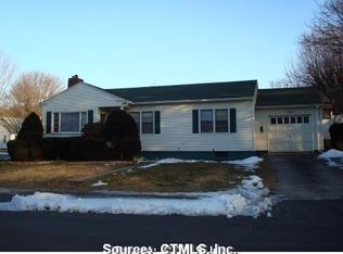 52 Glenbrook Ave, Waterbury, CT 06705