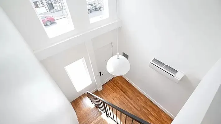 Rented by Nooklyn NYC LLC | media 45