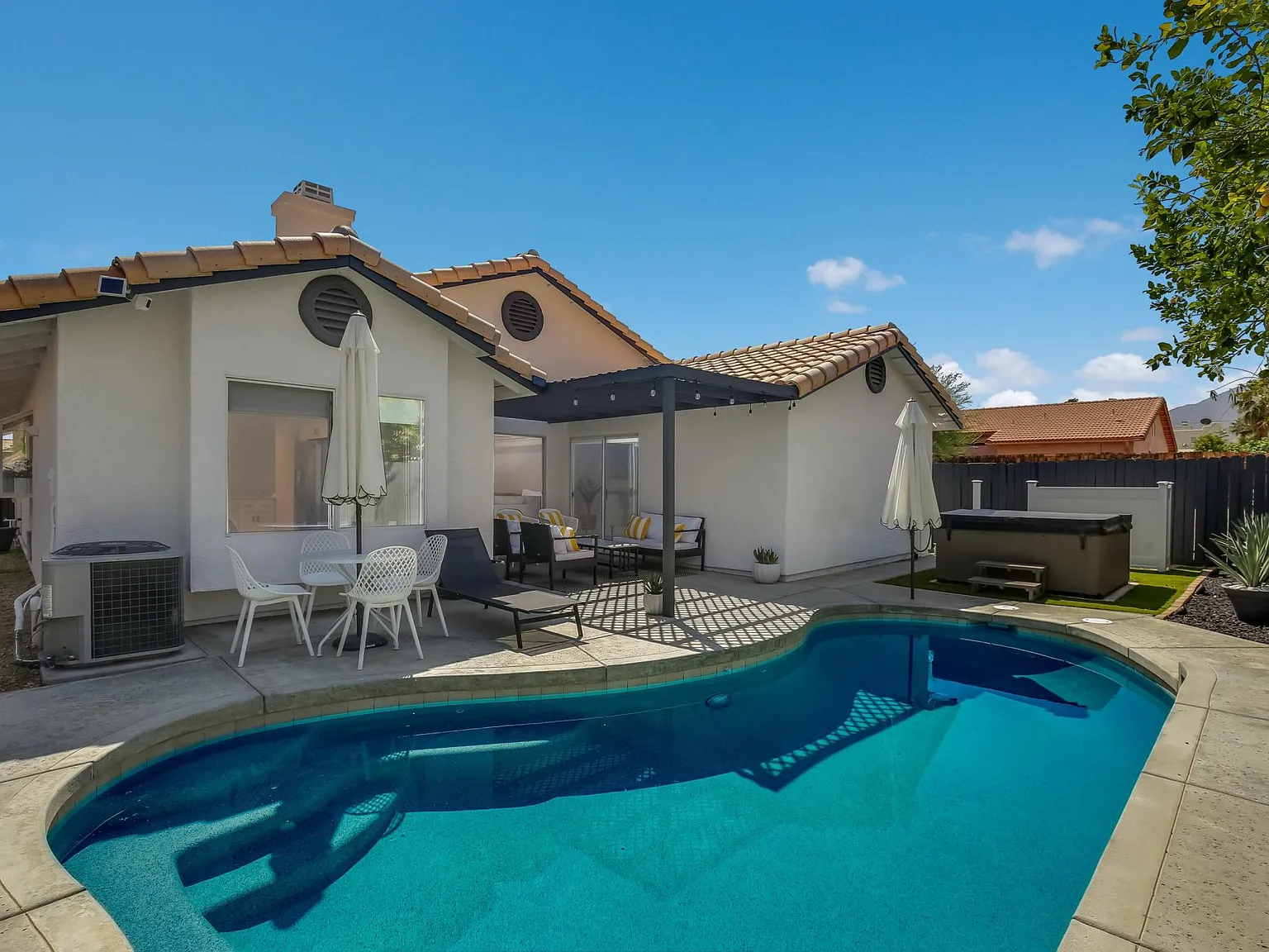 51895 Avenida Diaz — Photo 2