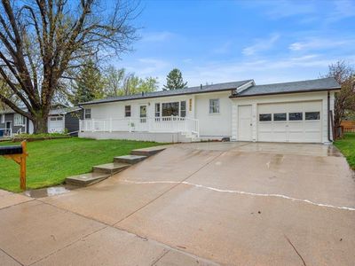 2042 12th Ave, Belle Fourche, SD, 57717