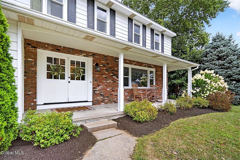 2nd image of 26 Walter Drive